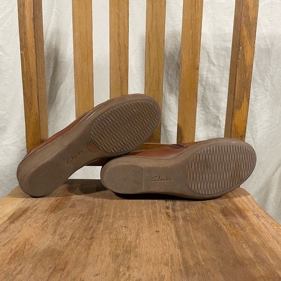 Womens Clarks Leather Loafers Everlay UMA Brown Slip On Comfort Shoes Size 7 - Picture 6 of 8
